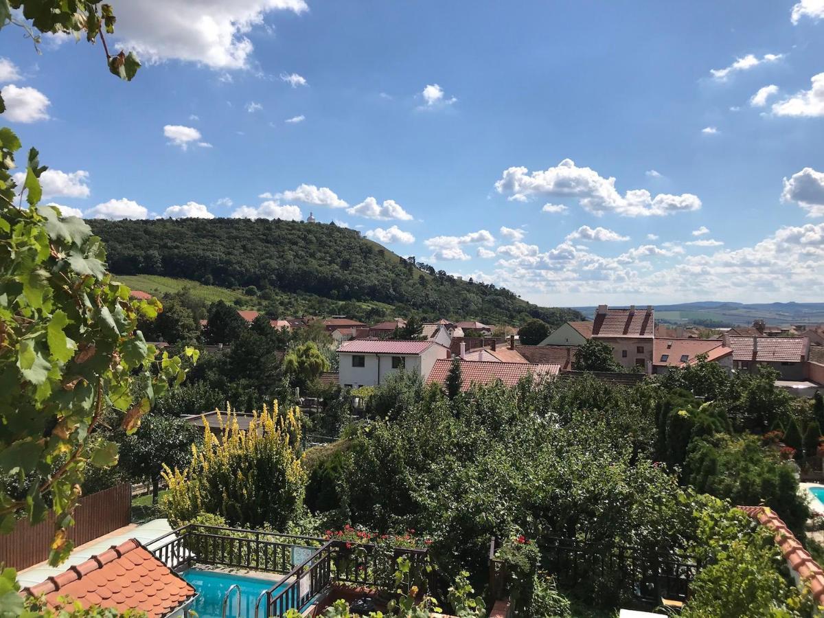 Hotel Pension Crhan Mikulov Exteriér fotografie